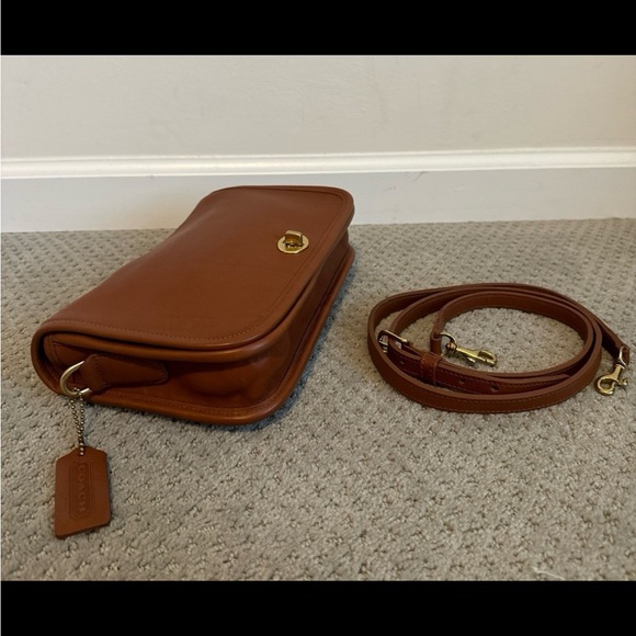 Coach vintage crossbody Bag 9755 - Picture 5 of 15